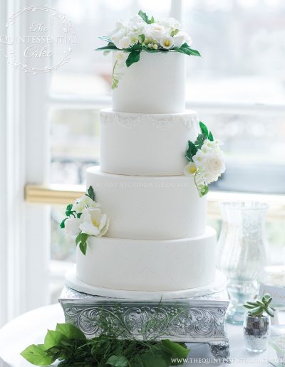 White Wedding Cake with various textures and Sugar Flowers | The Quintessential Cake | Chicago | Luxury Wedding Cakes | The Armour House