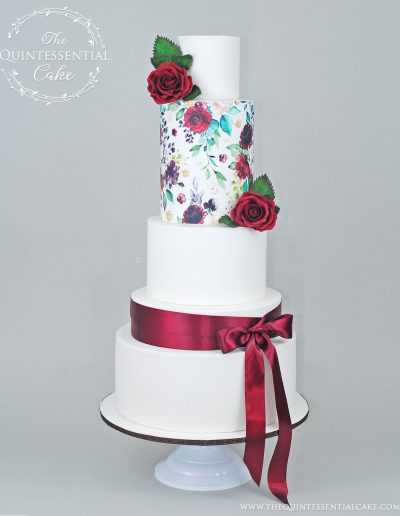 Watercolor Print & Sugar Rose Wedding Cake | The Quintessential Cake | Chicago | Luxury Wedding Cakes | Abbey Farms | The Celebration Society Magazine